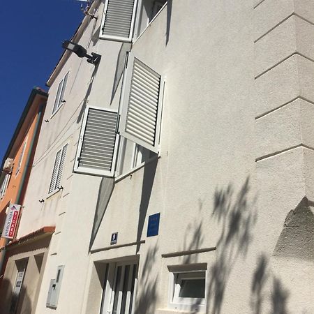 Apartment Chillout House ノヴァリャ エクステリア 写真