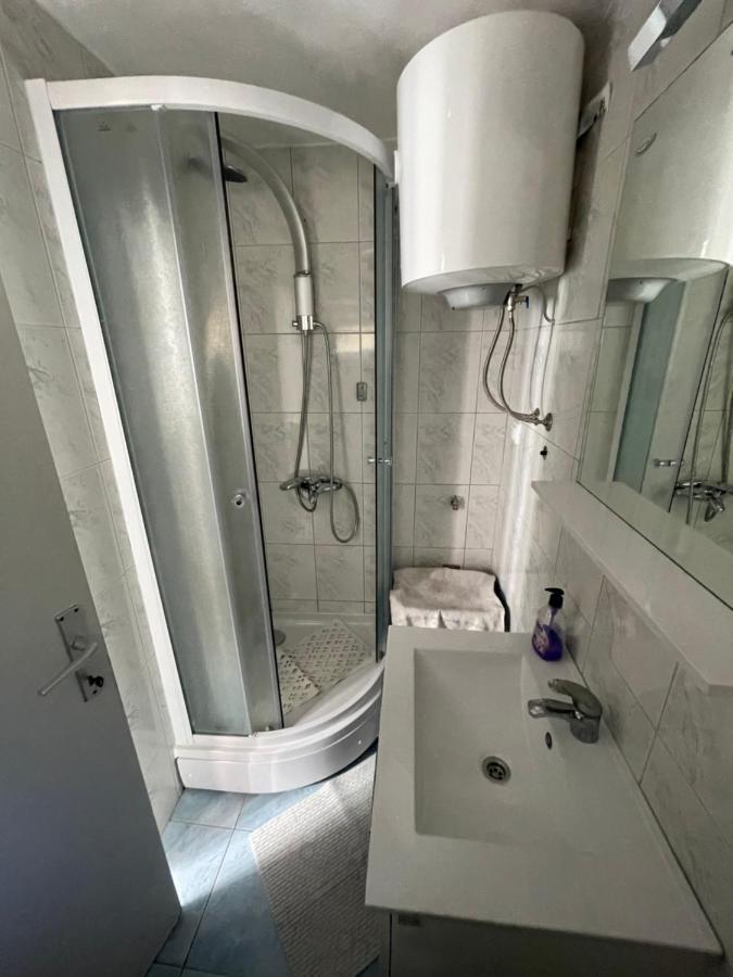 Apartment Chillout House ノヴァリャ エクステリア 写真